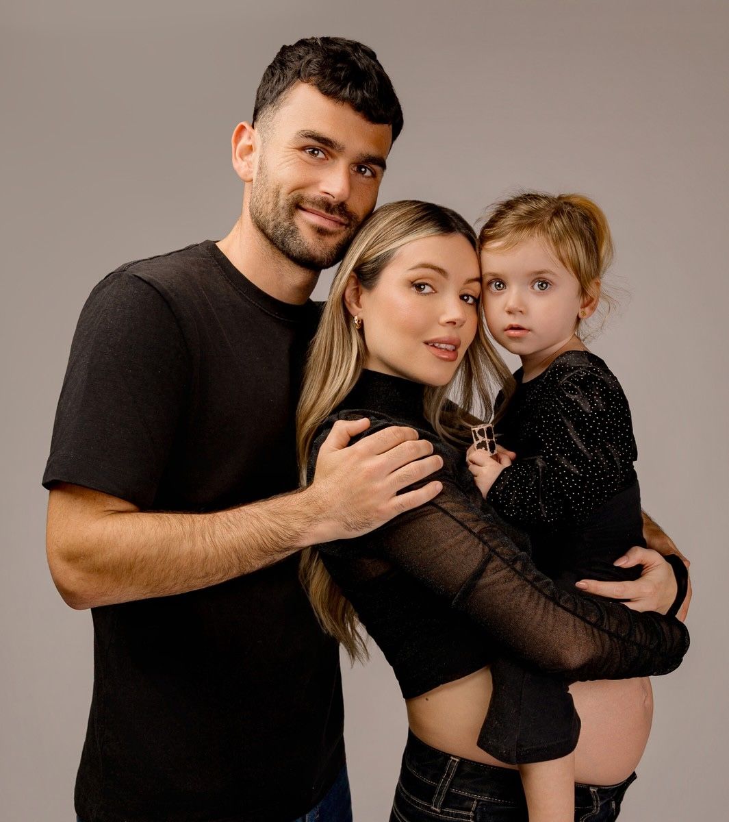 Look glow para sesión de fotos con acabado de piel natural